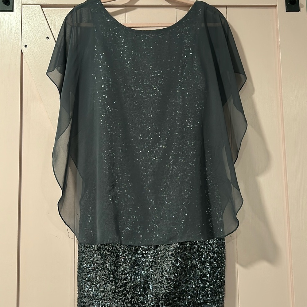 Sequin women’s size 6 dress